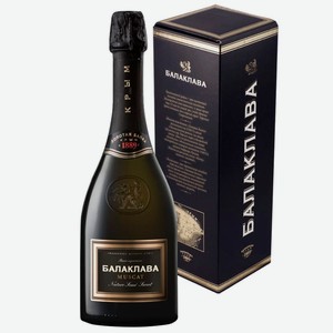 Вино игристое белое полусладкое «Балаклава» МУСКАТ в подарочной упаковке 0.75 л