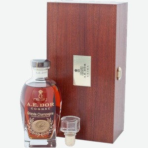 Коньяк A.E.Dor Extra, Wooden Box 0.7л