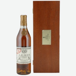 Коньяк A.E. Dor №8, Wooden Box 0.7л