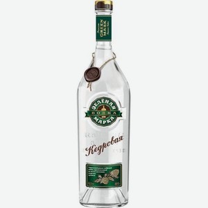 Водка особая Зеленая Марка Кедровая 0.5л