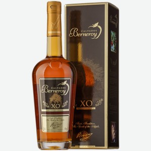 Кальвадос Berneroy XO 0,7 л в подарочной упаковке