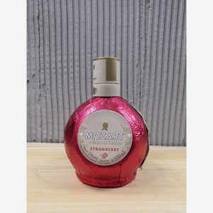 Ликер эмульсионный Моцарт Чоколейт Строберри 15% 0,5л